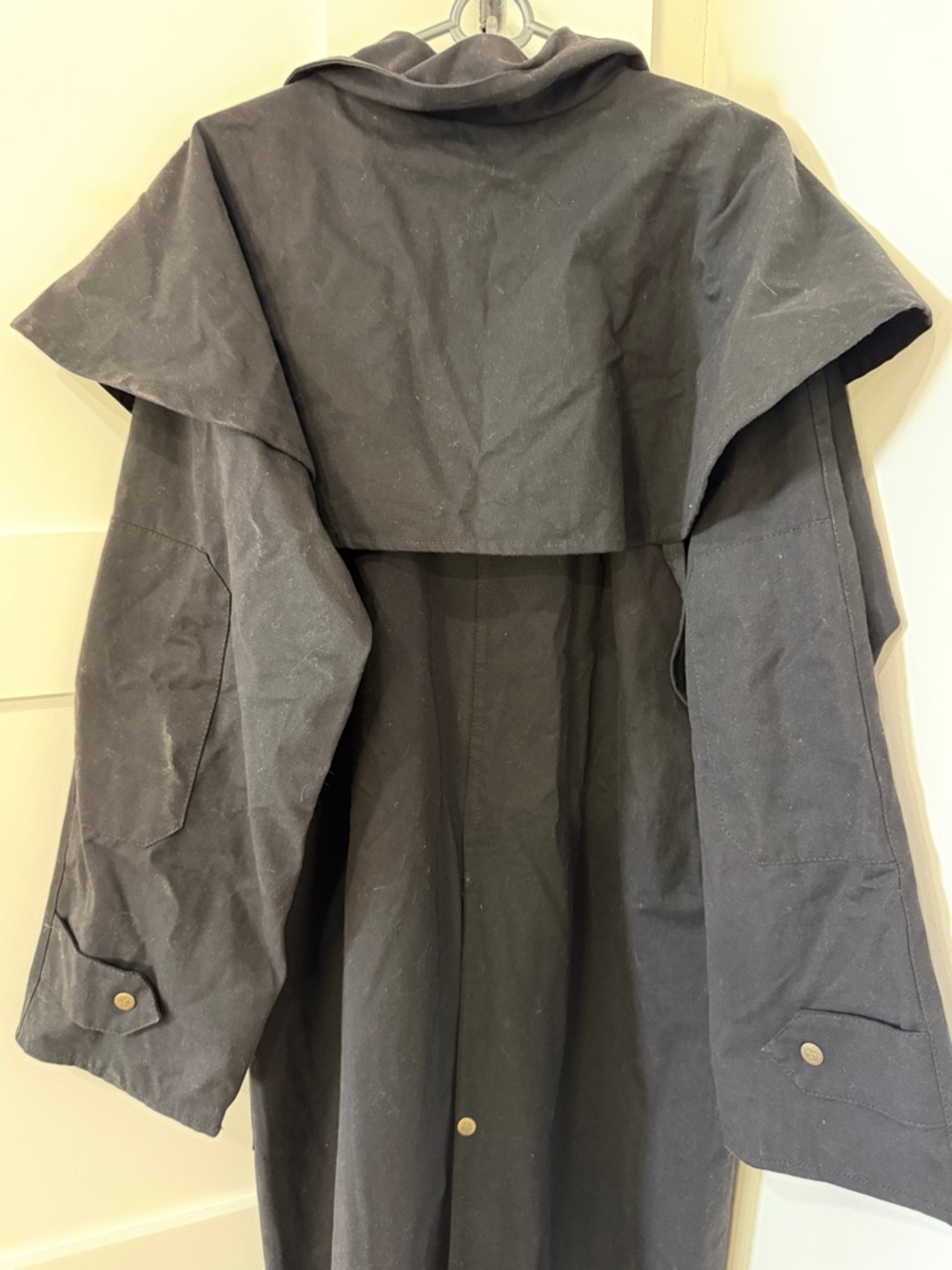 Men’s Black Trench Coat with Red Plaid Lining Medium NWT - Picture 9 of 10